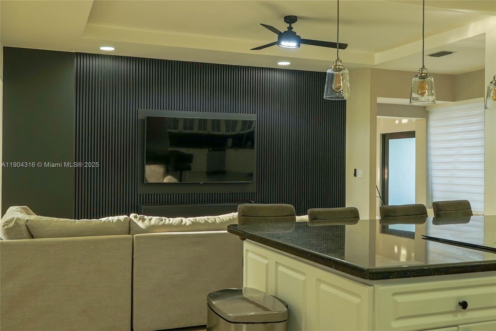 SWEETWATER ESTS SUB - Residential Lease