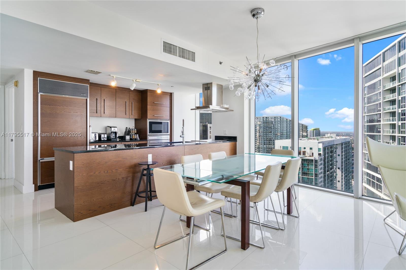 495 Brickell Ave 4510