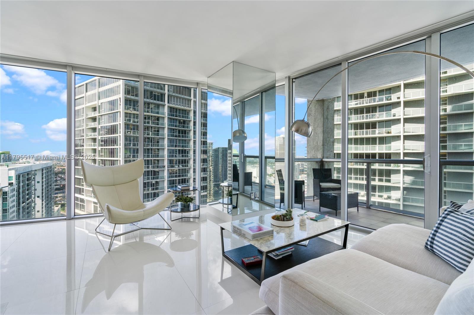 495 Brickell Ave 4510