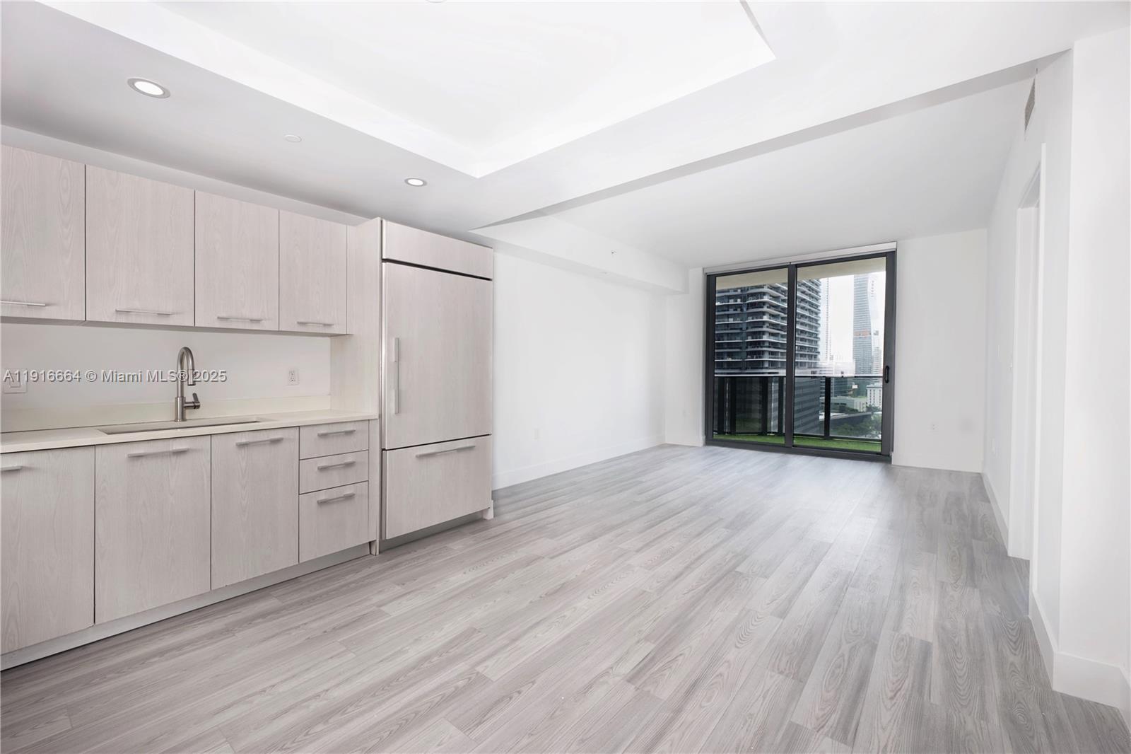 BRICKELL HEIGHTS EAST CON - Residential