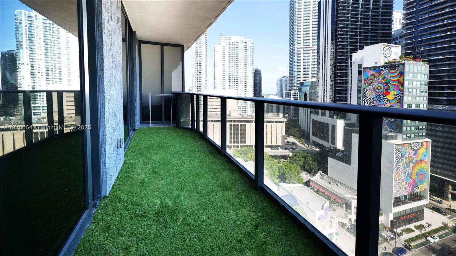 BRICKELL HEIGHTS EAST CON - Residential