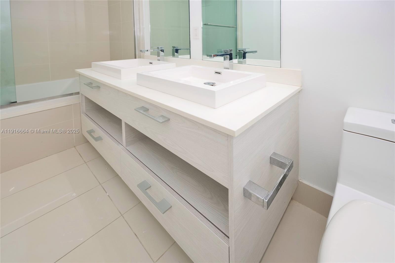 BRICKELL HEIGHTS EAST CON - Residential