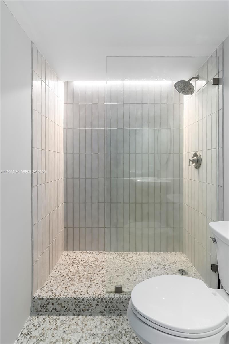 JEFFERSON VILLAS CONDO - Residential