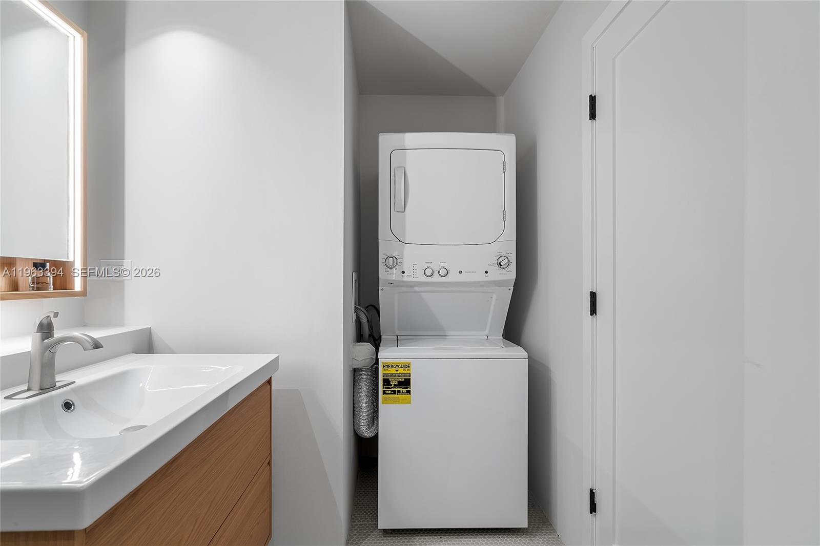 JEFFERSON VILLAS CONDO - Residential