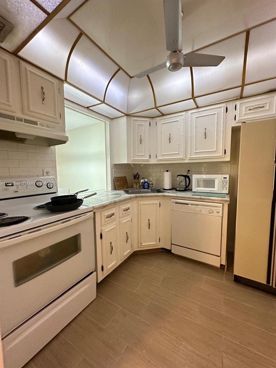 DESOTO PARK CONDO - Residential