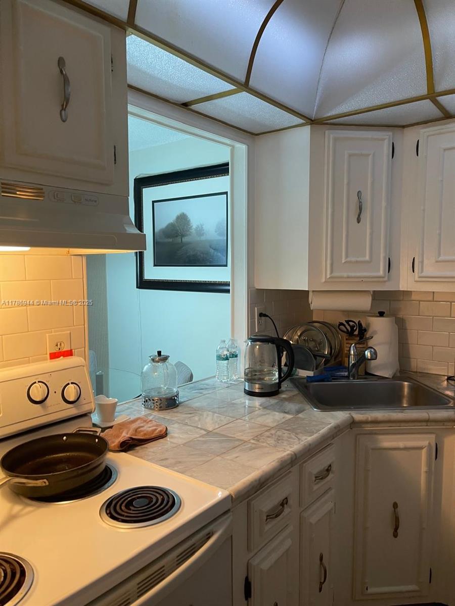 DESOTO PARK CONDO - Residential