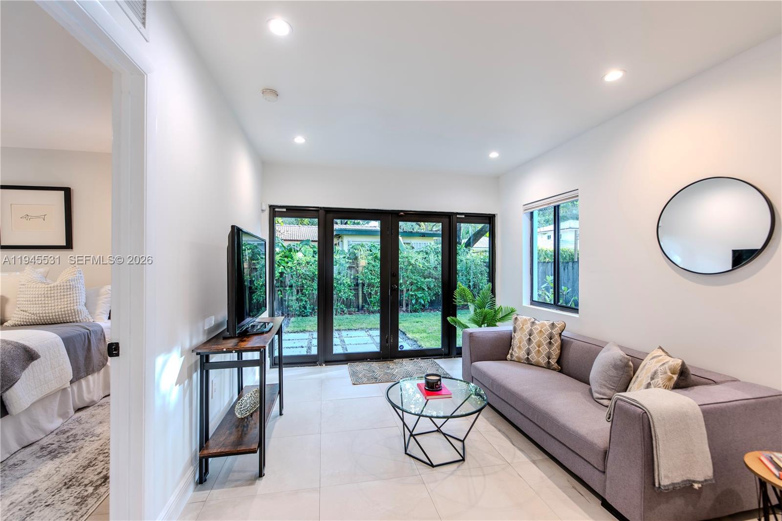 SHERWOOD FOREST - Residential