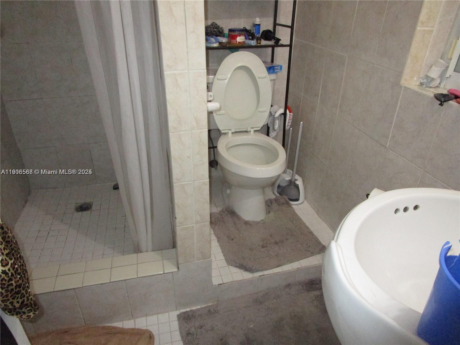 CROSSWINDS SUB - Residential