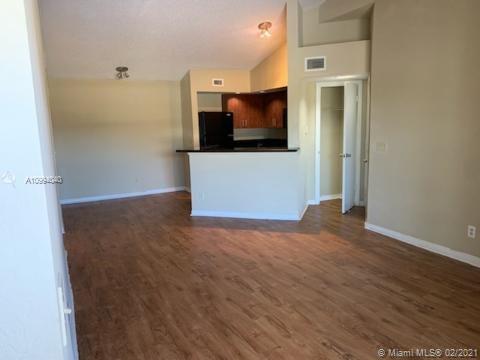 ISLES AT LAGO MAR CONDO - Residential Lease