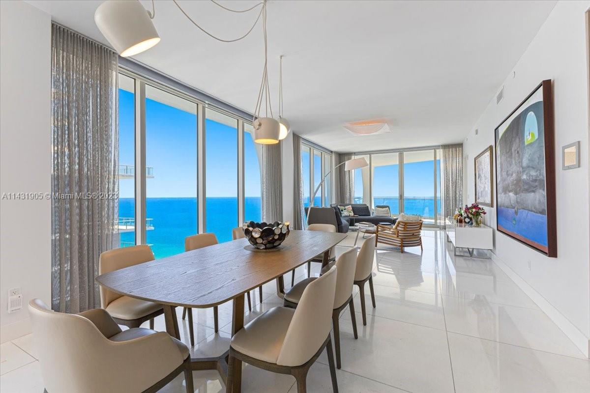 JADE SIGNATURE CONDO - Residential