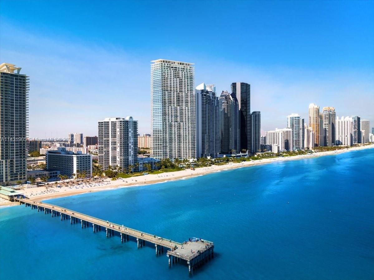 JADE SIGNATURE CONDO - Residential