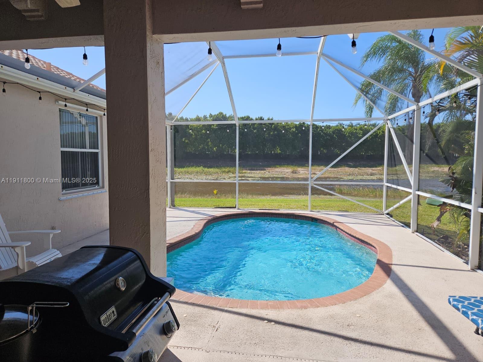 SAVANNAH FALLS - Residential Lease