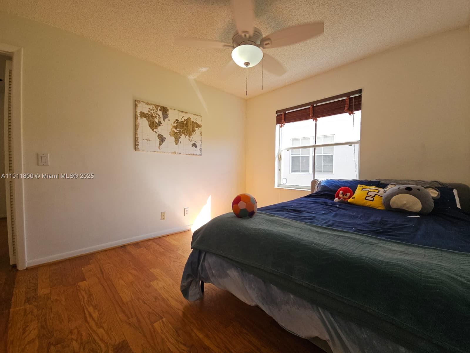 SAVANNAH FALLS - Residential Lease