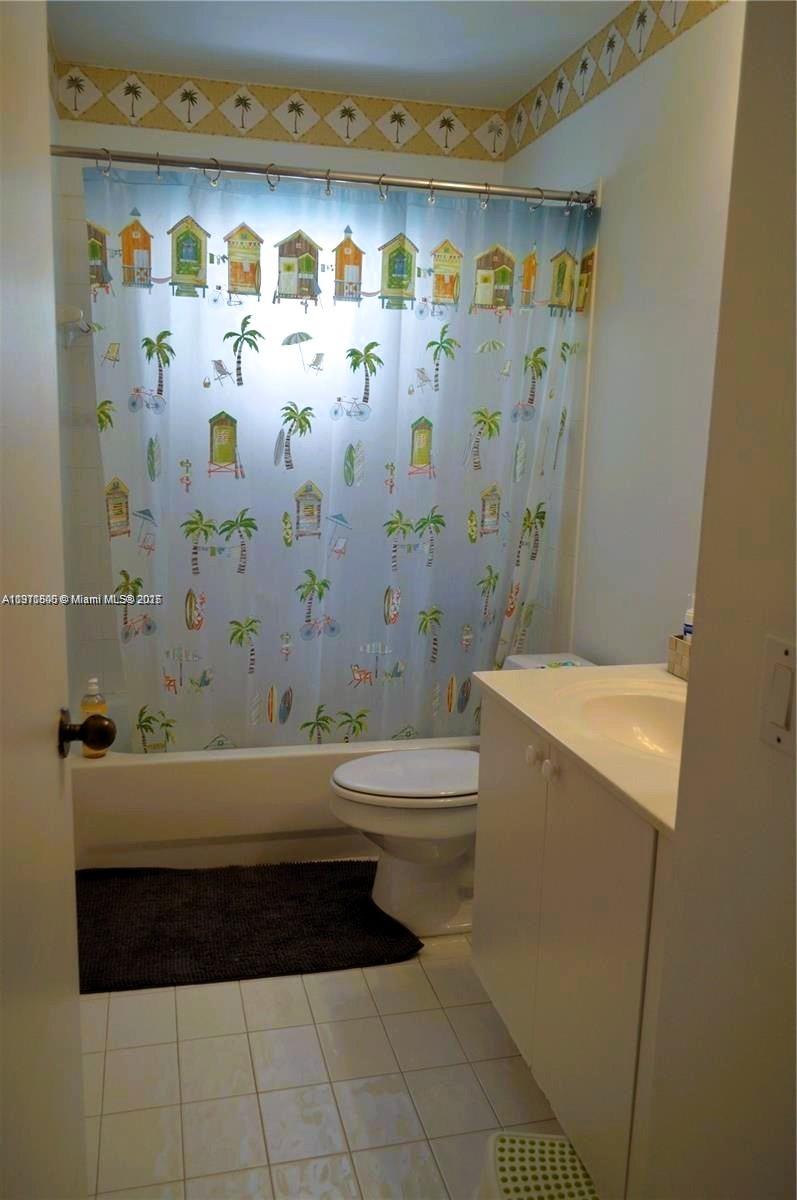 SAVANNAH FALLS - Residential Lease