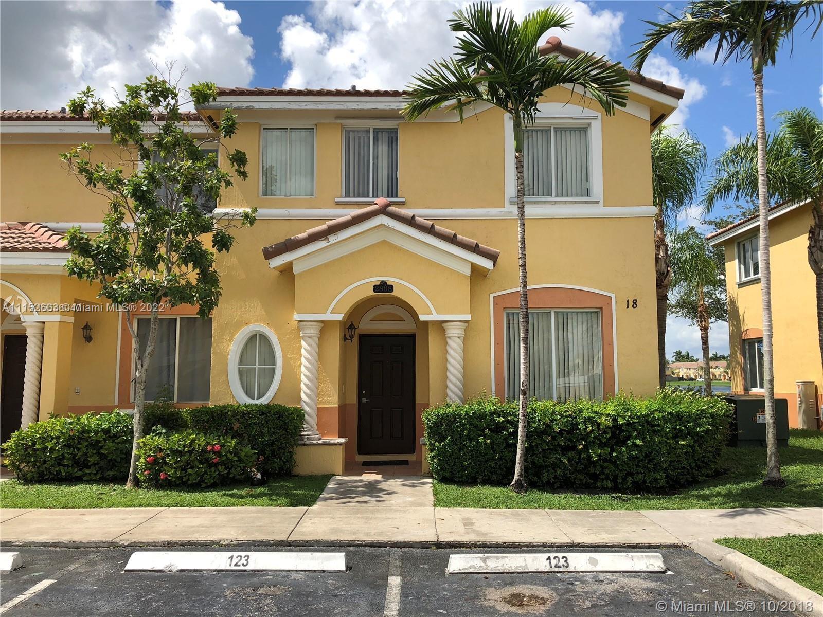 SHOMA TOWNHOMES AT KEYSCO - Residential Lease