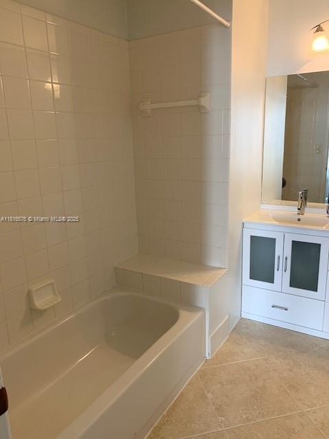 VILLAGE AT ABACOA CONDO - Residential Lease