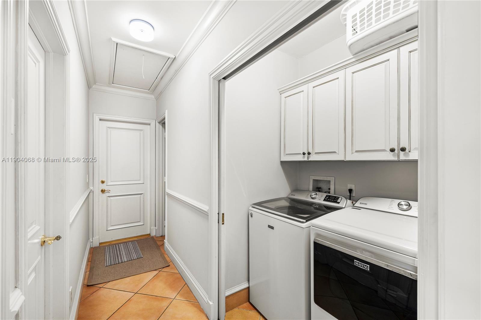 OLD CUTLER BAY SEC 4 - Residential Lease