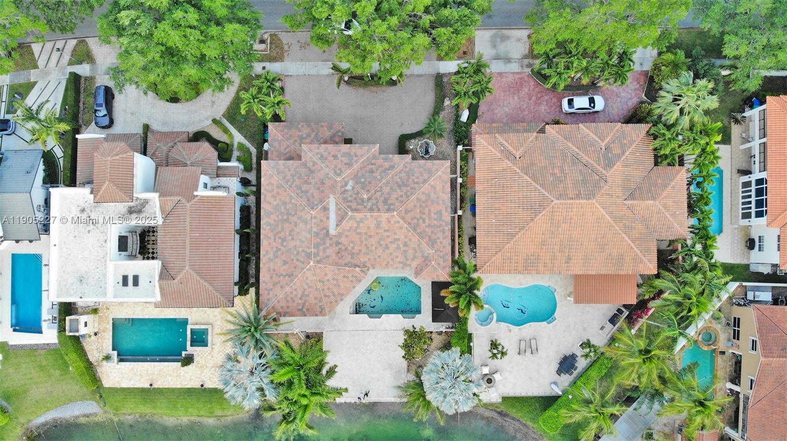 4TH ADDN TO ROYAL OAKS - Residential