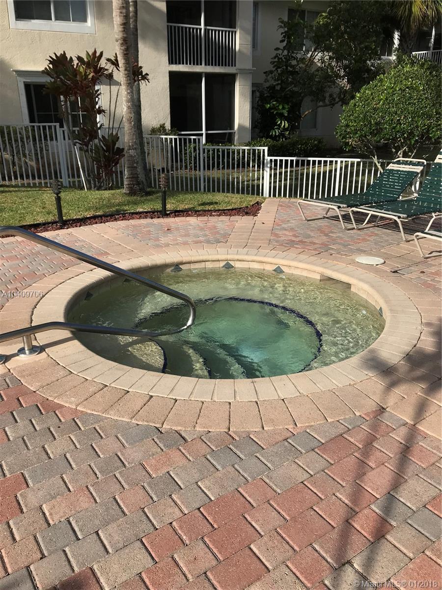 PALMS POINT(THE)CONDO - Residential