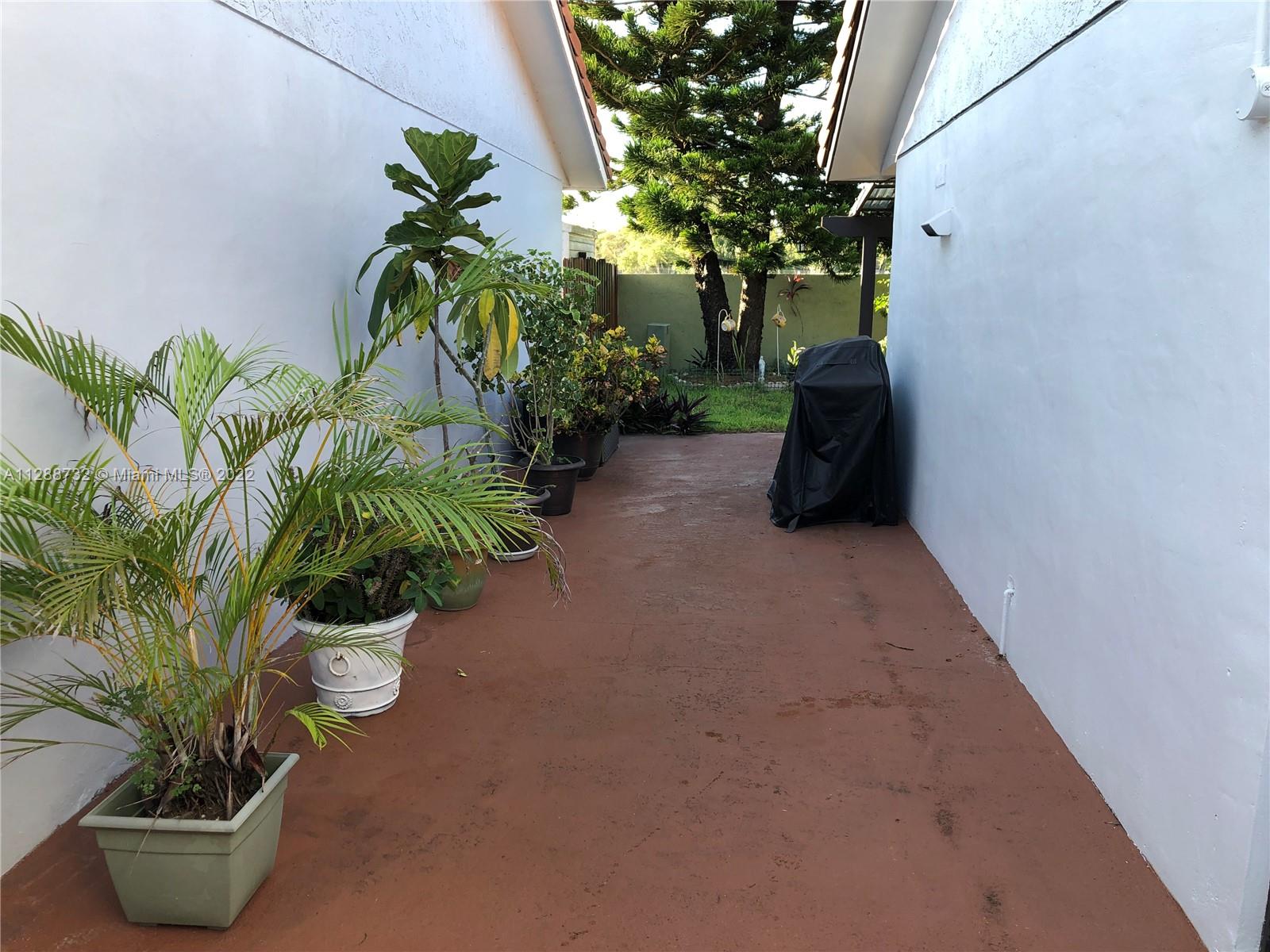 CHESTNUT - Residential