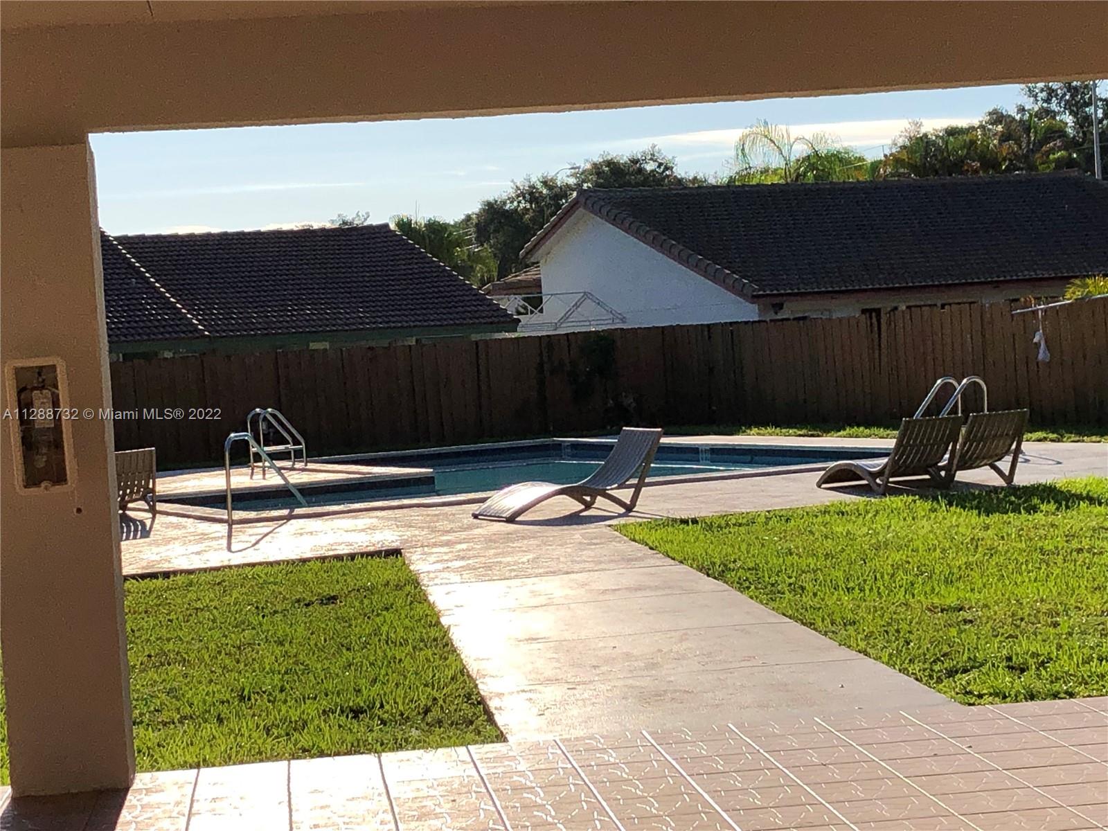 CHESTNUT - Residential