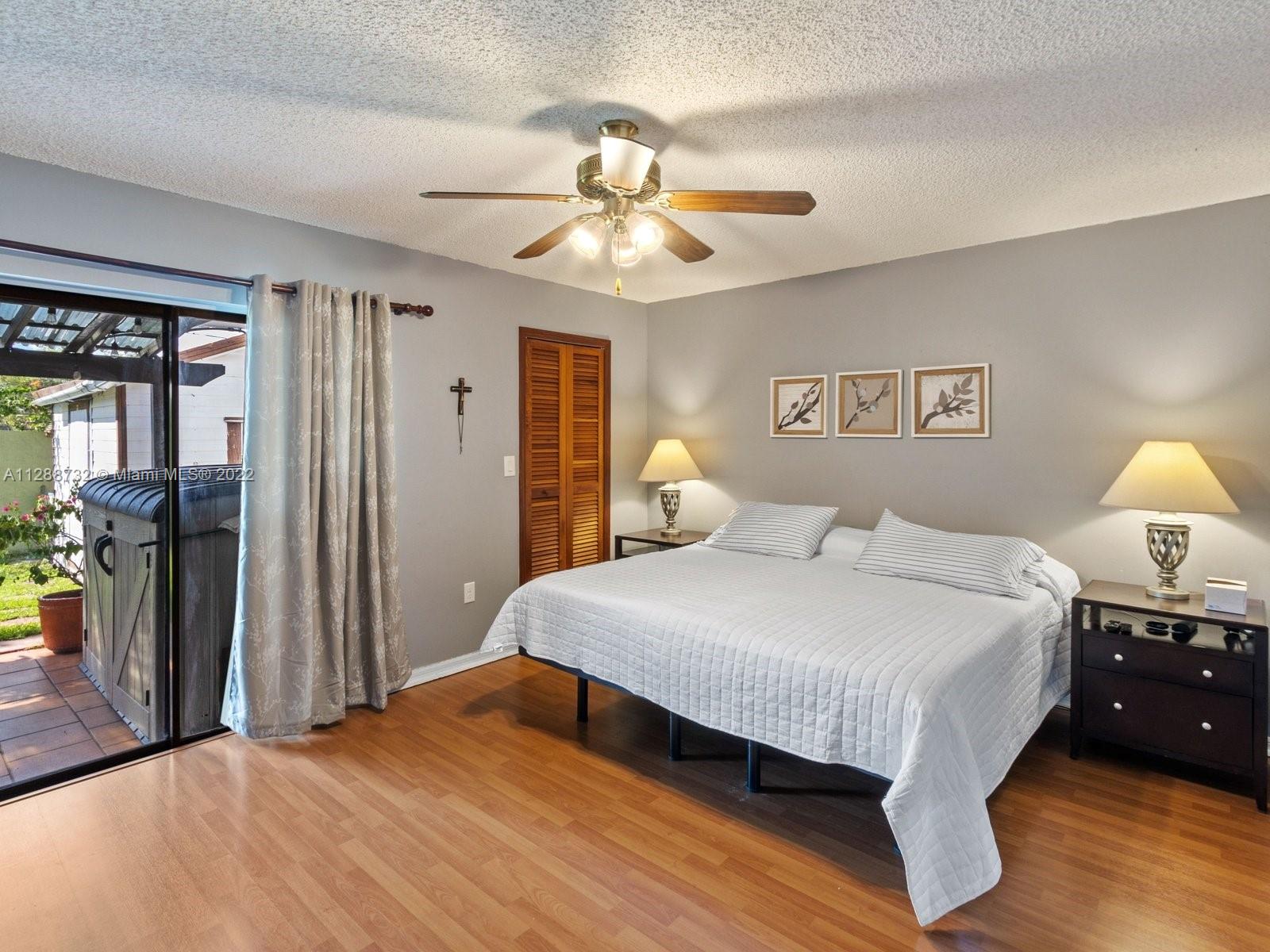 CHESTNUT - Residential