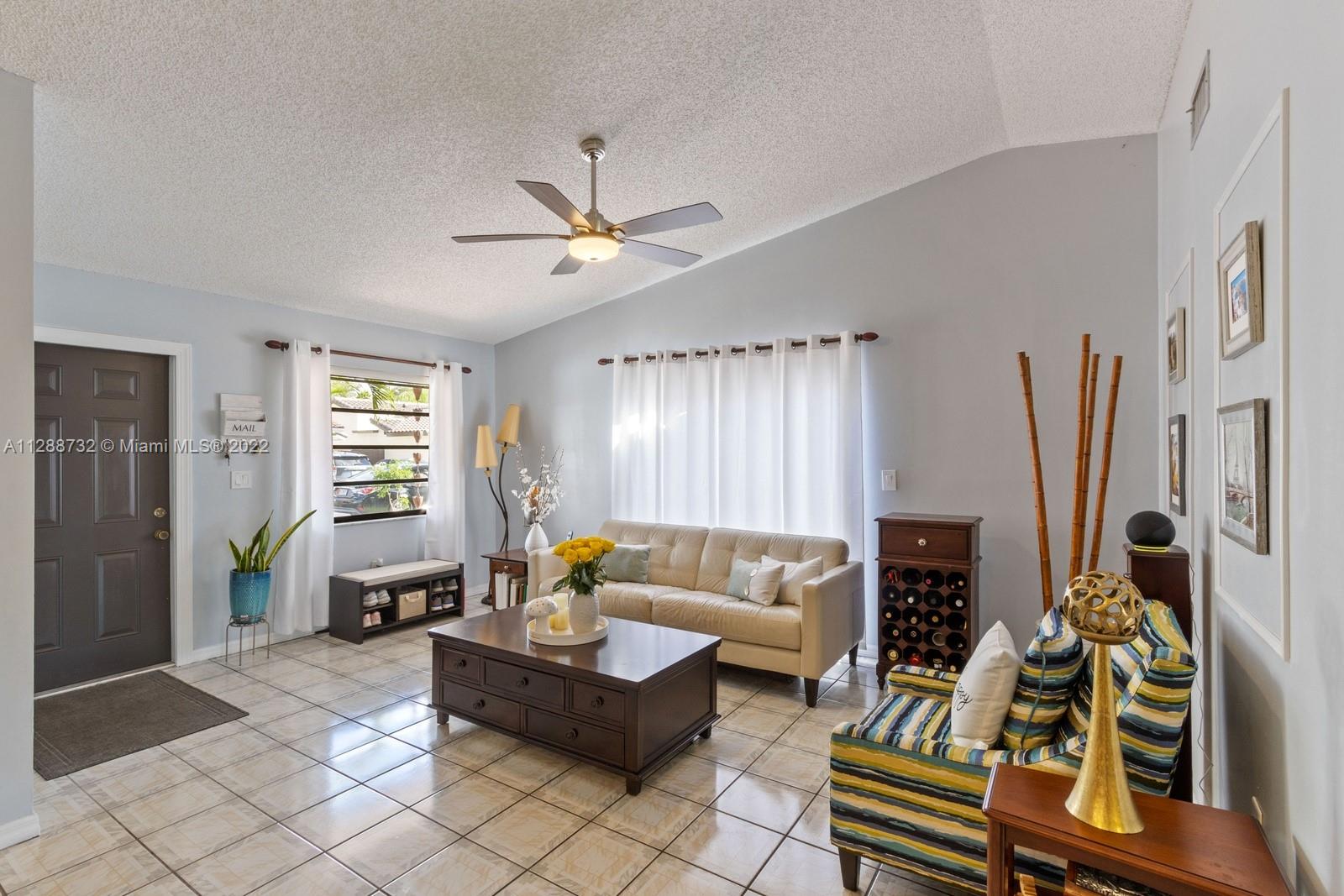 CHESTNUT - Residential