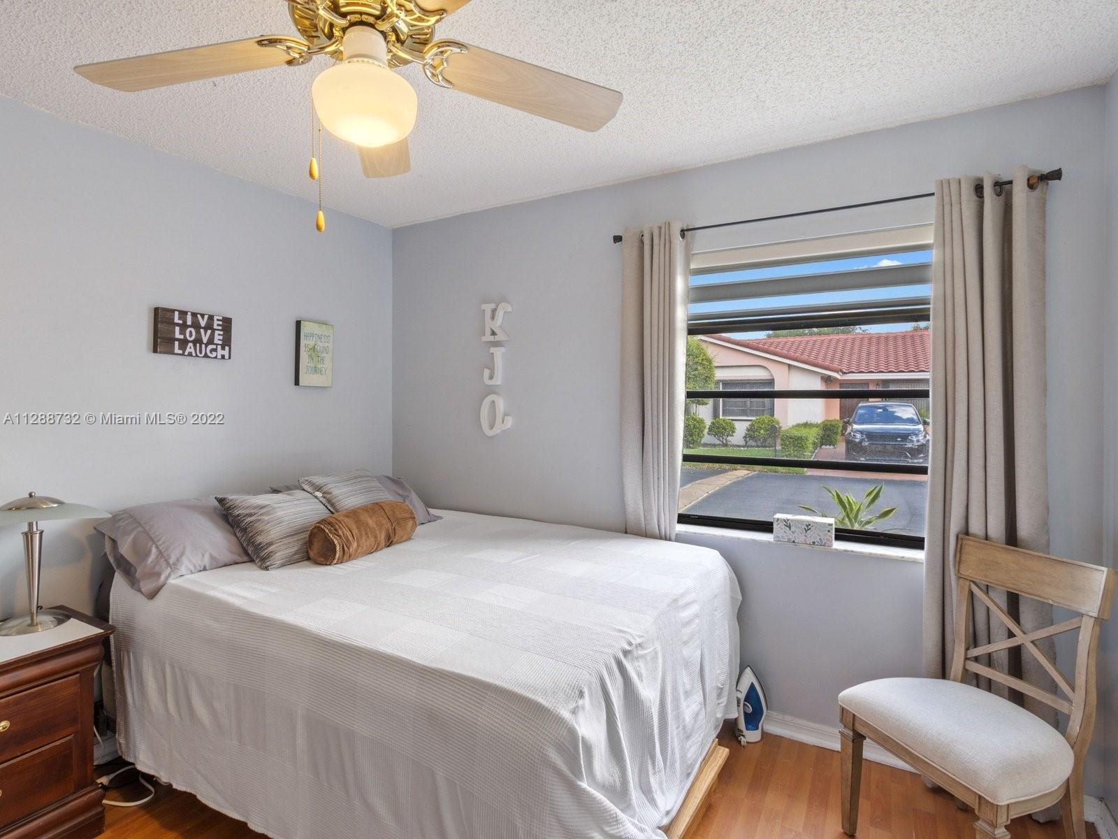 CHESTNUT - Residential