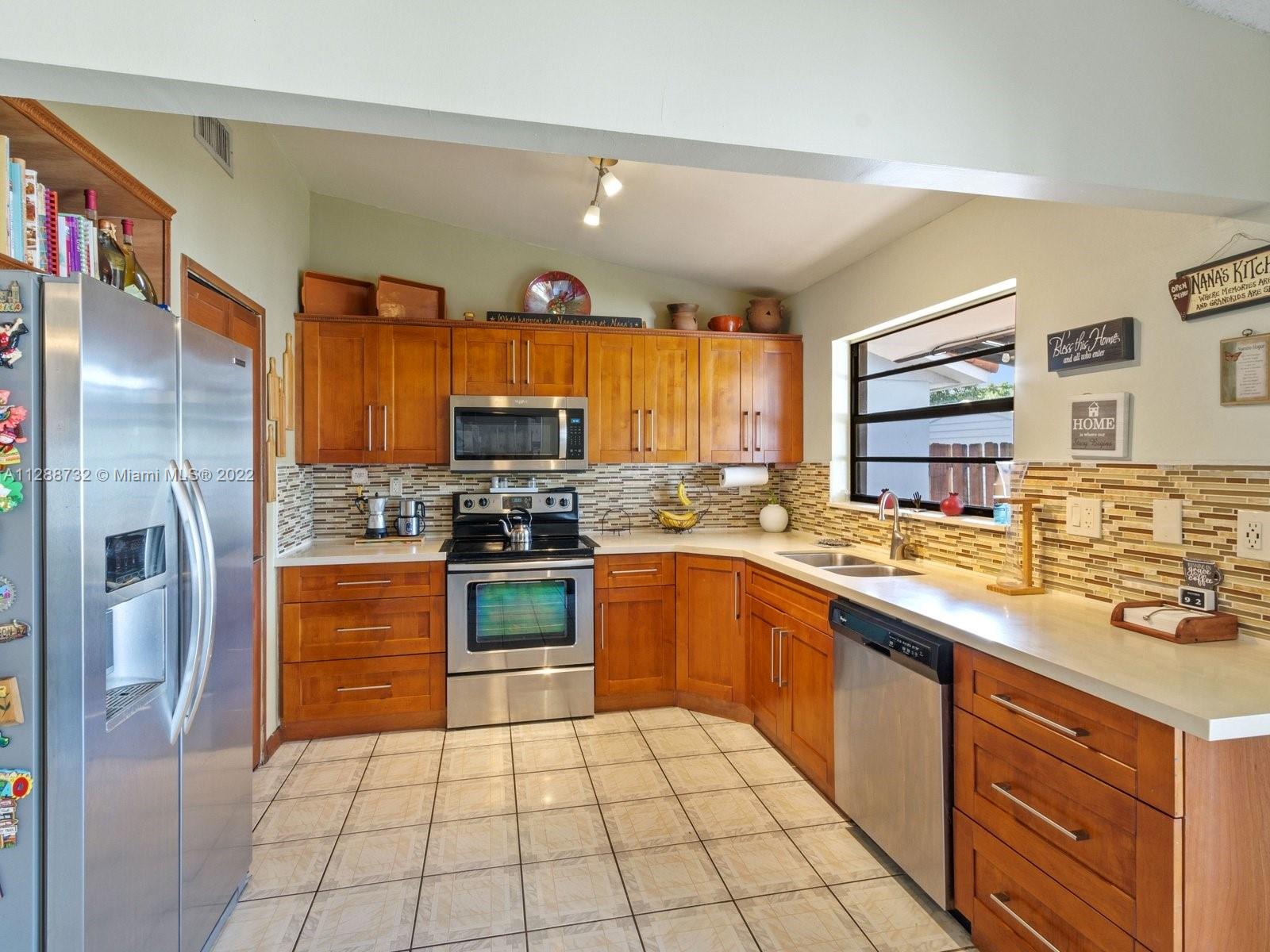 CHESTNUT - Residential