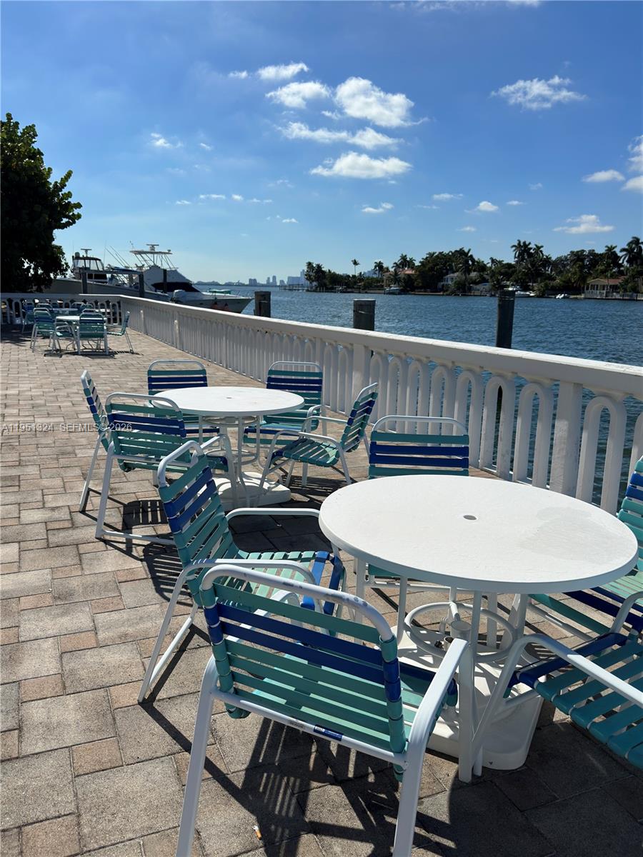 ISLAND PLACE AT NORTH BAY - Residential