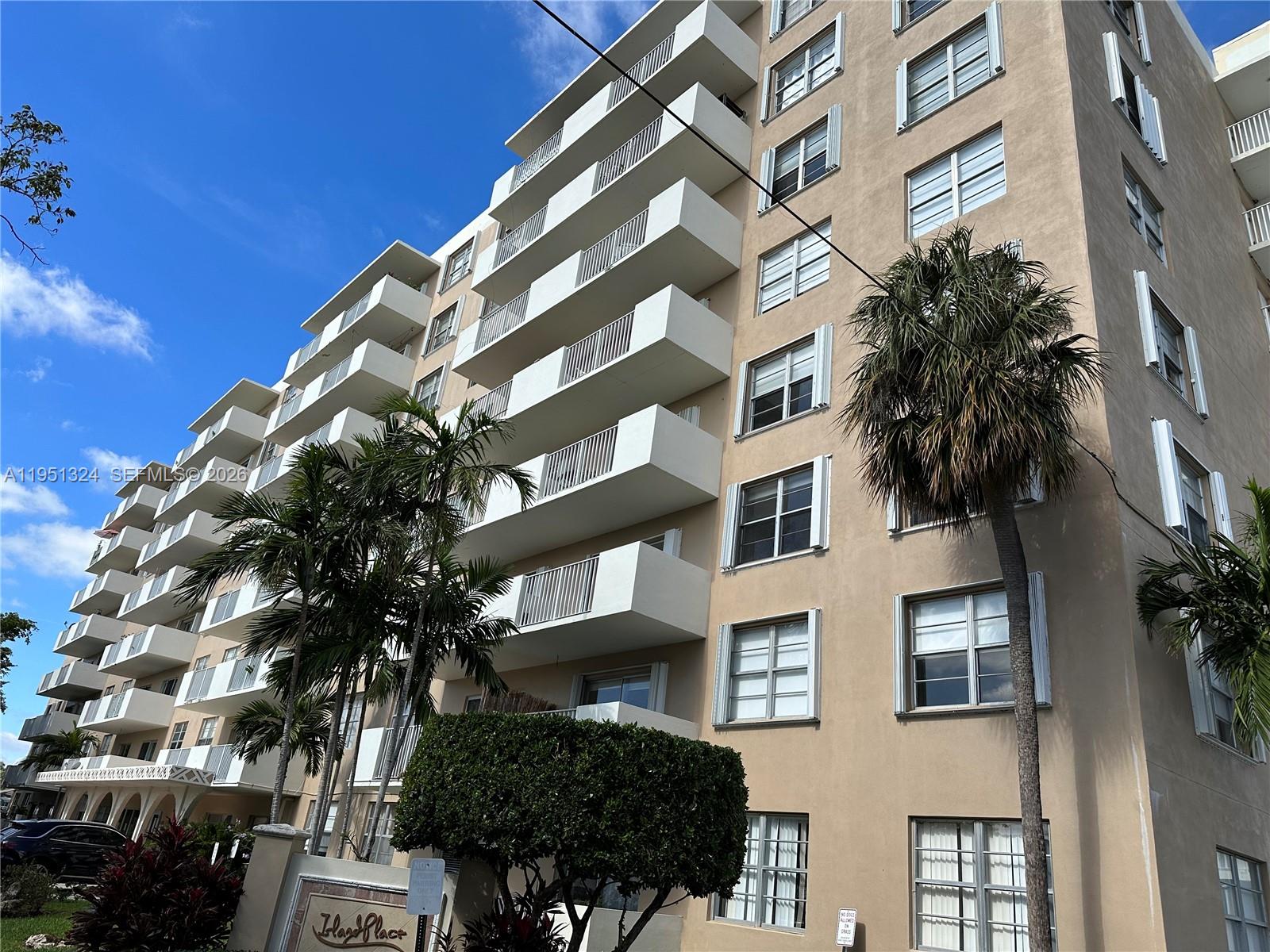 ISLAND PLACE AT NORTH BAY - Residential