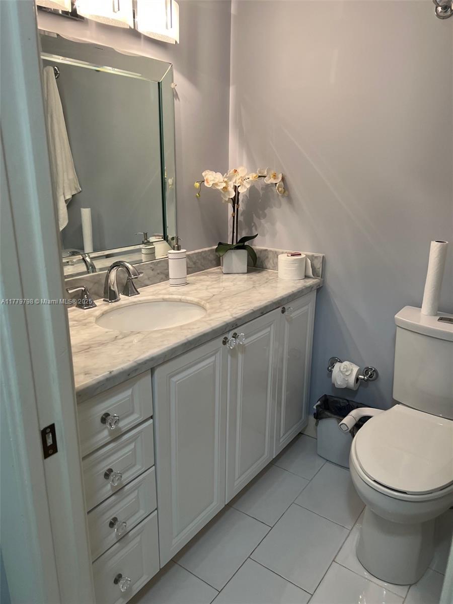 GREENS OF INVERRARY PHASE - Residential