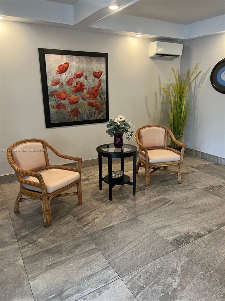 GREENS OF INVERRARY PHASE - Residential