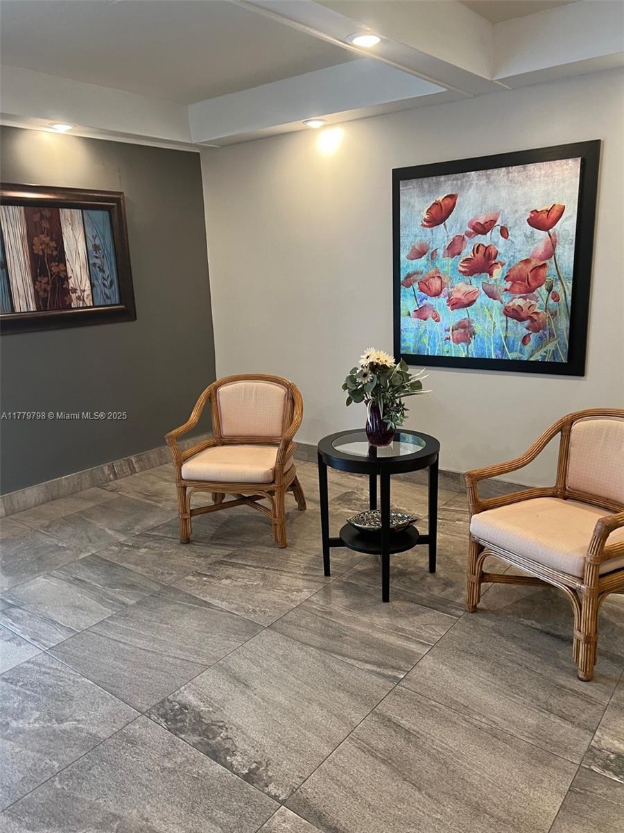 GREENS OF INVERRARY PHASE - Residential