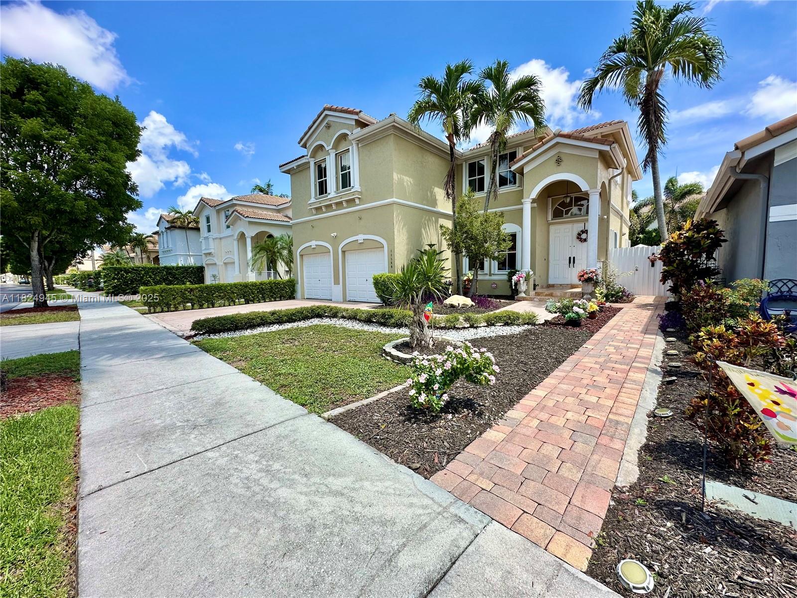 11360 Nw 48th Ter, Doral, Miami-Dade County, Florida - 4 Bedrooms  
3 Bathrooms - 