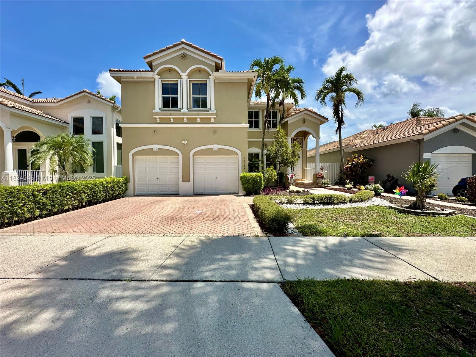 11360 NW 48th Ter