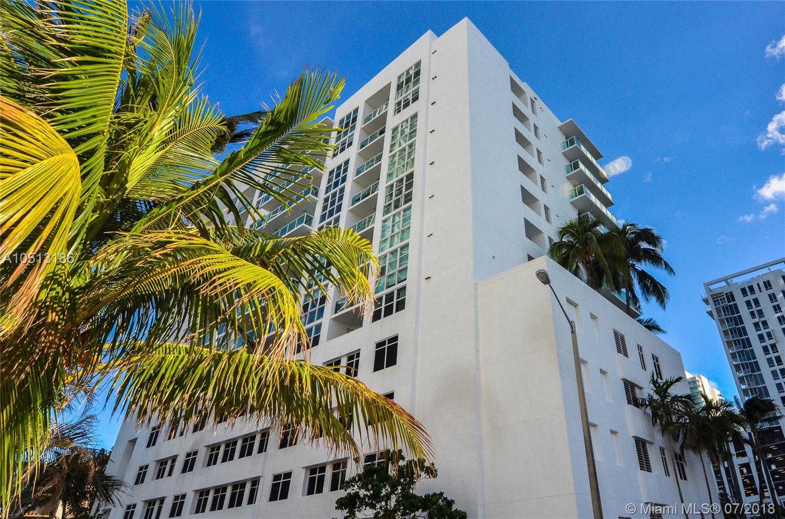 Stunning views of Biscayne Bay from every room from this 7th floor, spacious 2/2 split plan. Features include white porcelain tiles, floor to ceiling windows in master bedroom, master bath has separate tub and shower, walking closets, washer & dryer in unit, spacious glass balcony allowing for unobstructed views. Boutique building located in the Design District and blocks from Wynnwood.