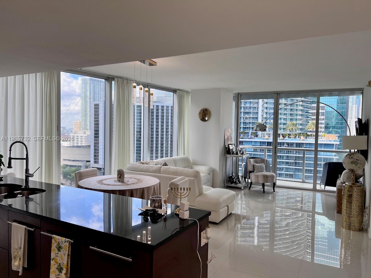 ICON BRICKELL CONDO NO 1 - Residential
