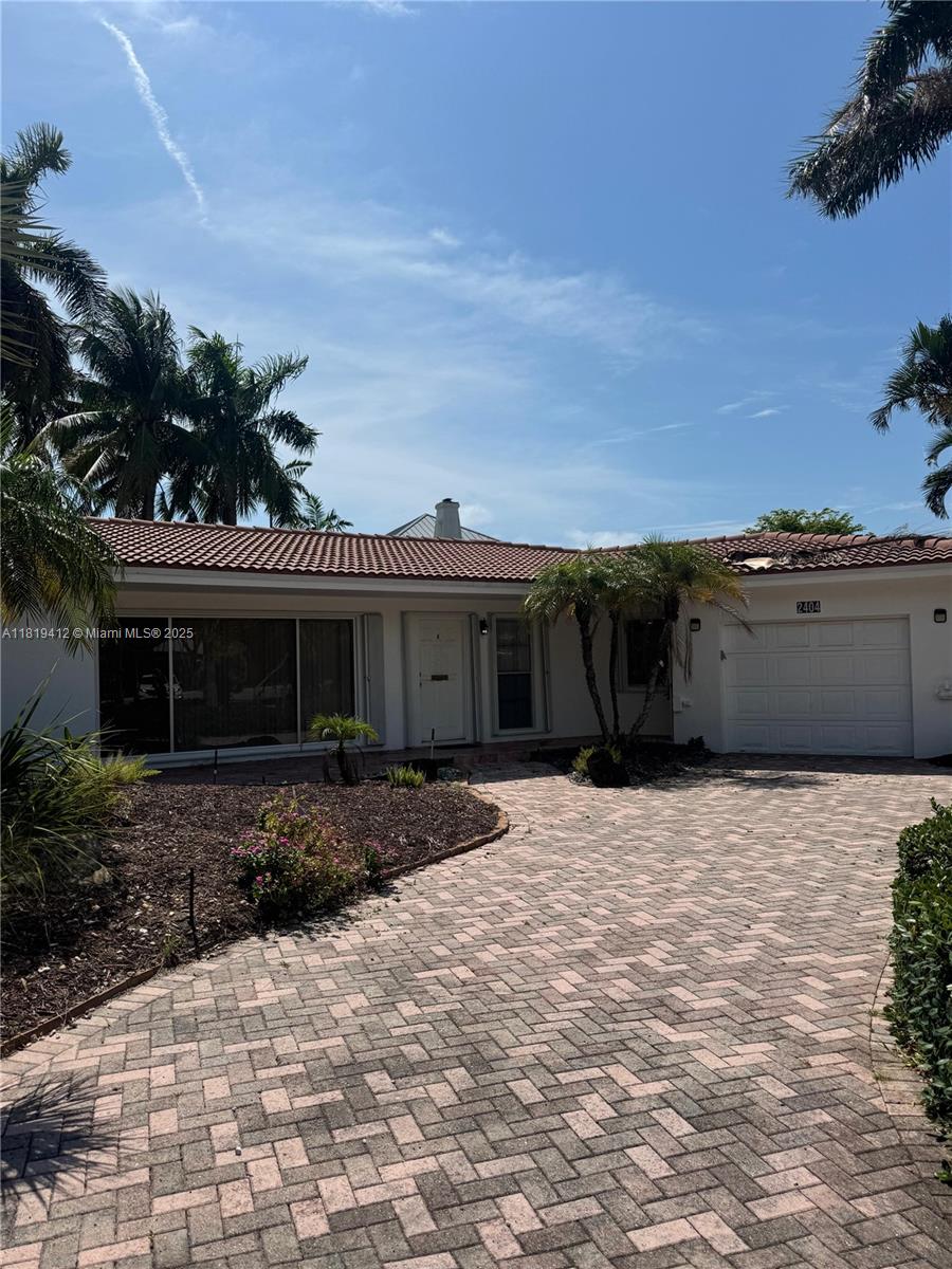 2404 Ne 28th Ave /, Fort Lauderdale, Broward County, Florida - 3 Bedrooms  
2 Bathrooms - 