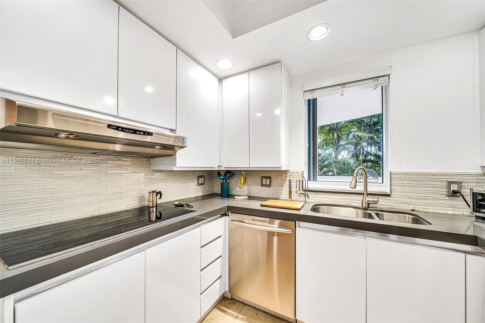 ATLANTIC III AT THE POINT - Residential