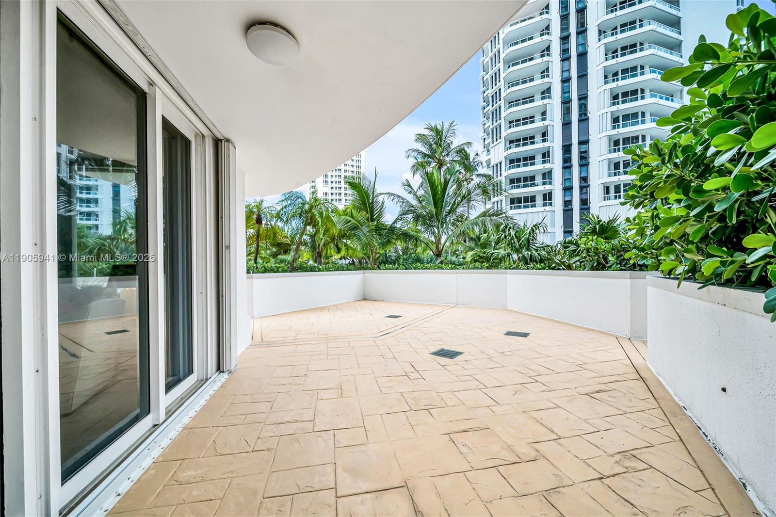 ATLANTIC III AT THE POINT - Residential