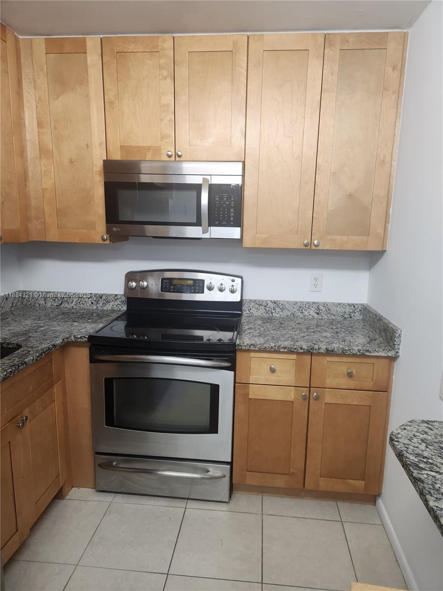 Century Village east - Residential Lease