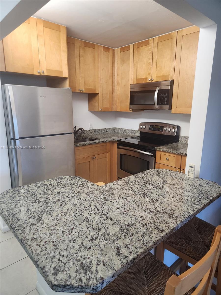 Century Village east - Residential Lease
