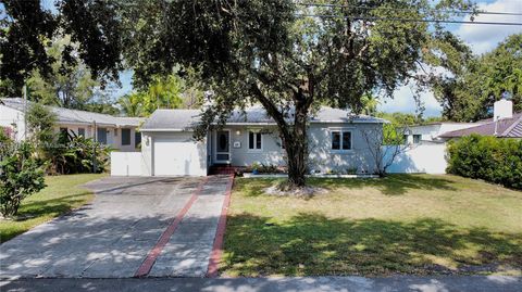 89 Corydon Dr Miami Springs FL 33166