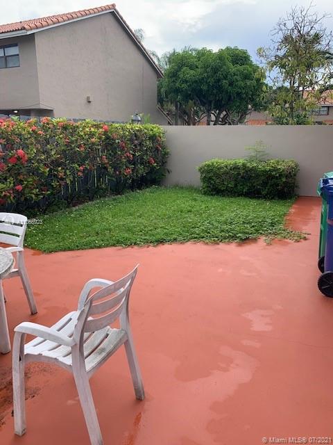 TOWNHOMES OF LA JOLLA - Residential