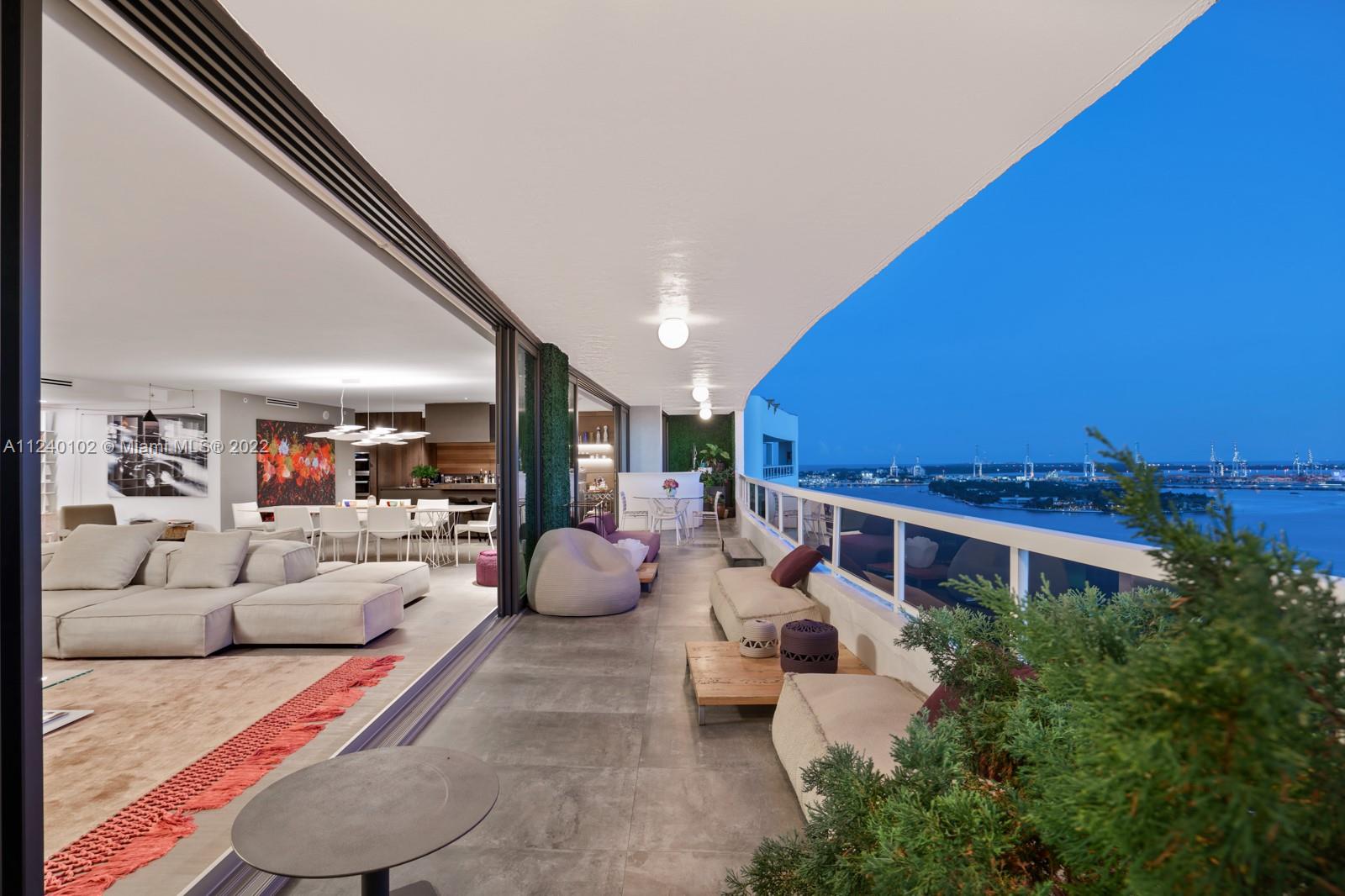 NINE ISLAND AVENUE CONDO - Residential