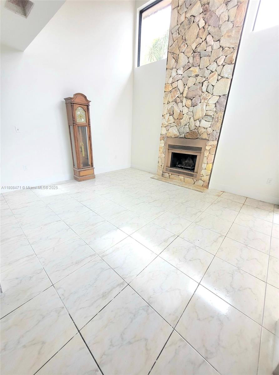 19530 Cypress Ct