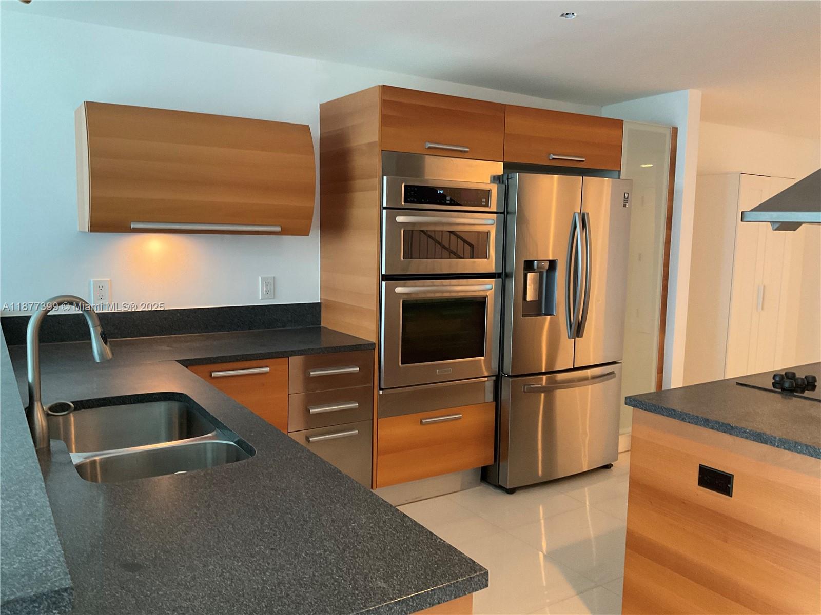 ARTECH RESIDENCES AT AVEN - Residential Lease