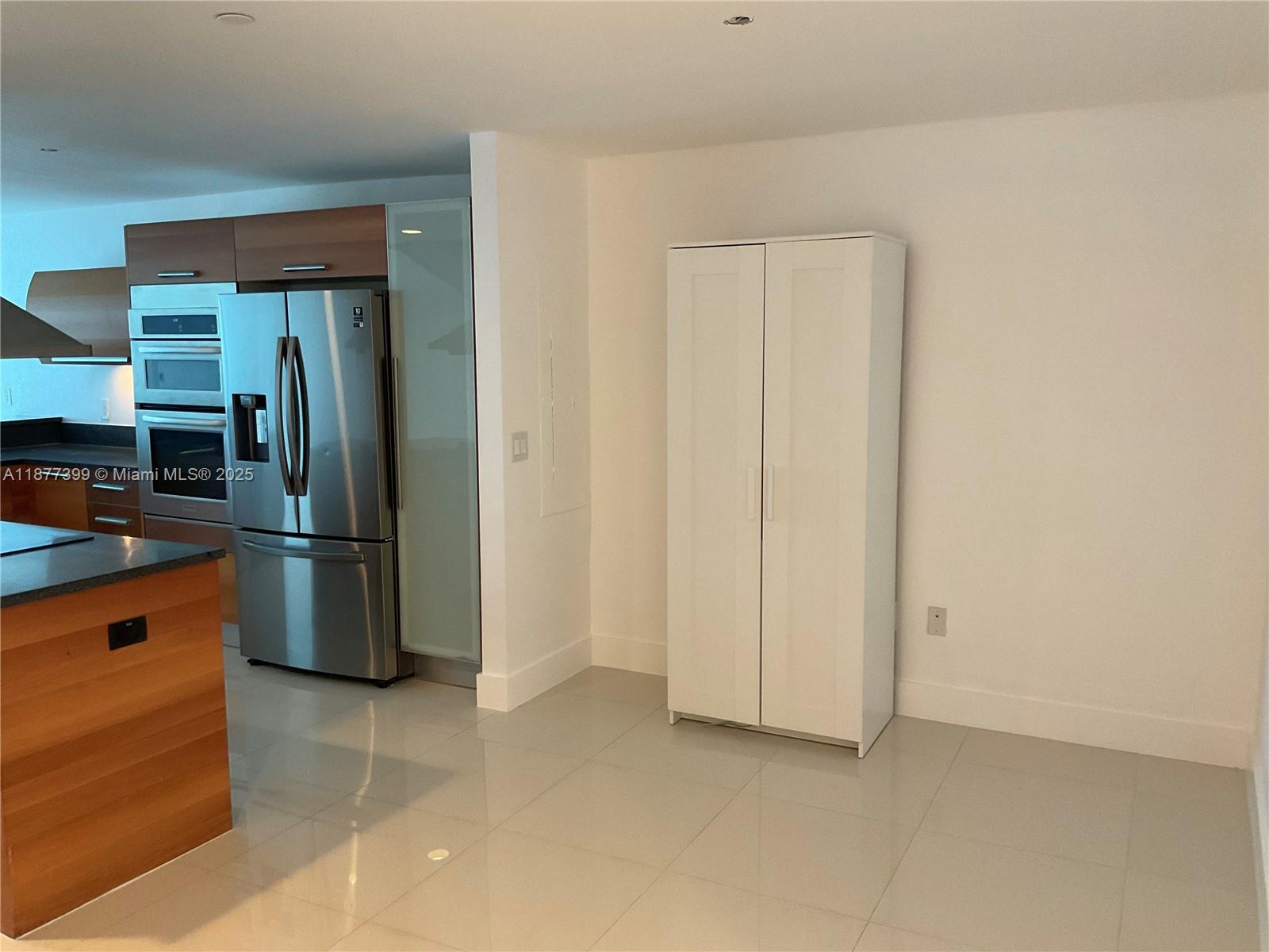 ARTECH RESIDENCES AT AVEN - Residential Lease
