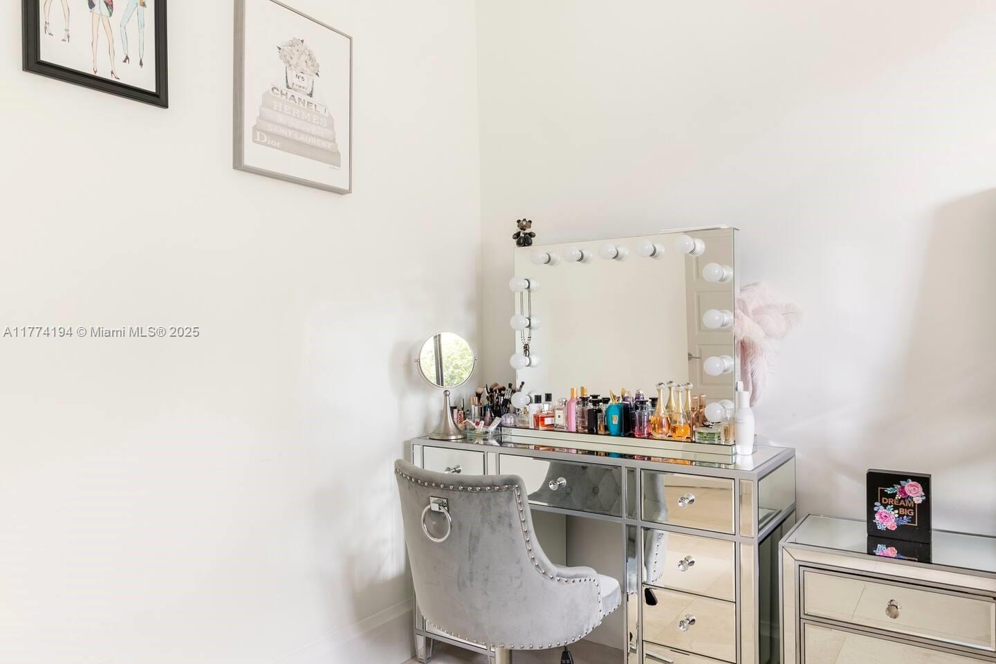 MIDDLE RIVER ESTATES - Residential Lease